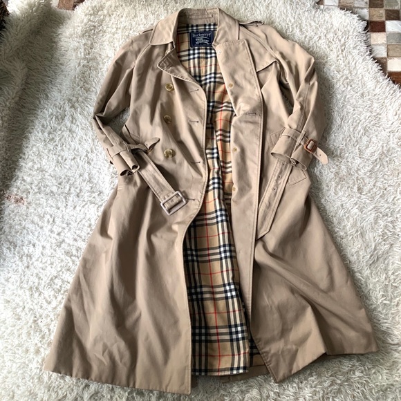 Burberry’s London Vintage Trench - - Picture 16 of 16